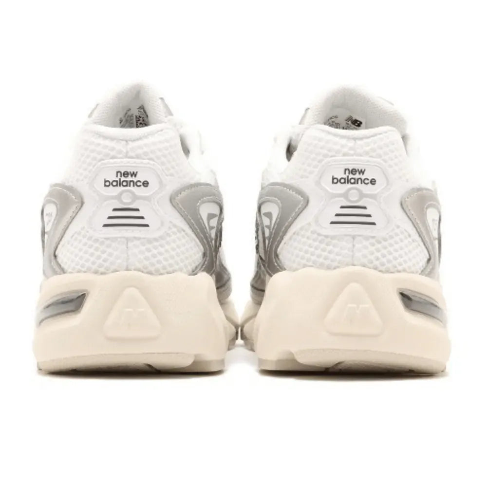 New Balance 725 Metallic Silber Weiß