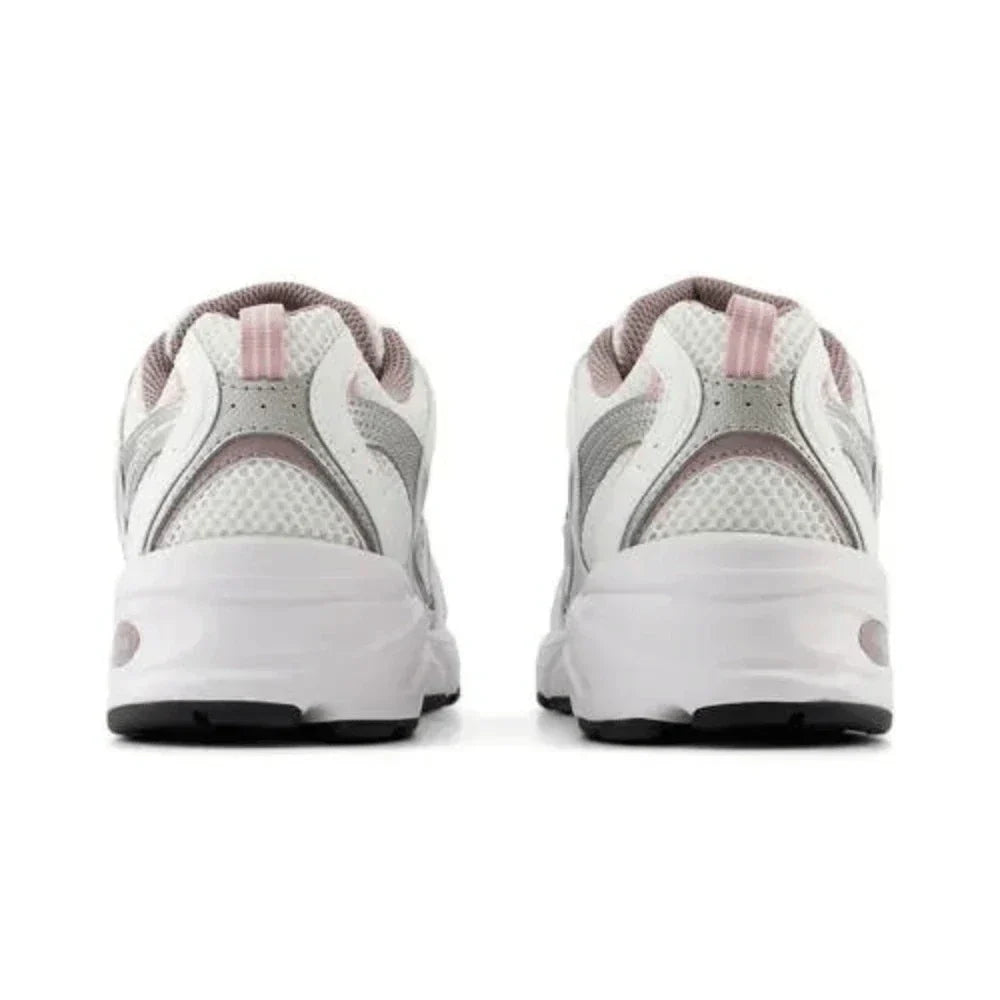 New Balance 530 Weiß Silber Metallic Eis Wein