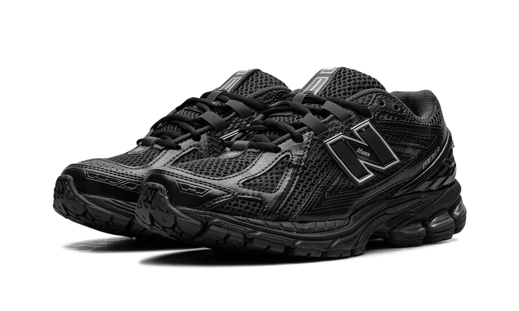 New Balance 1906R „Black Metallic“