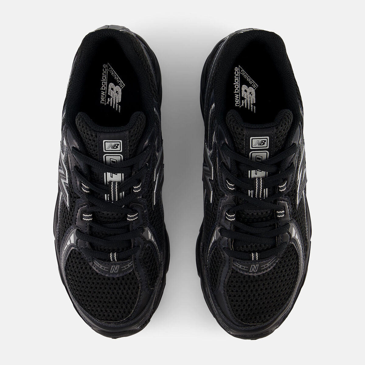 New Balance 740v2 Schwarz Grau Silber