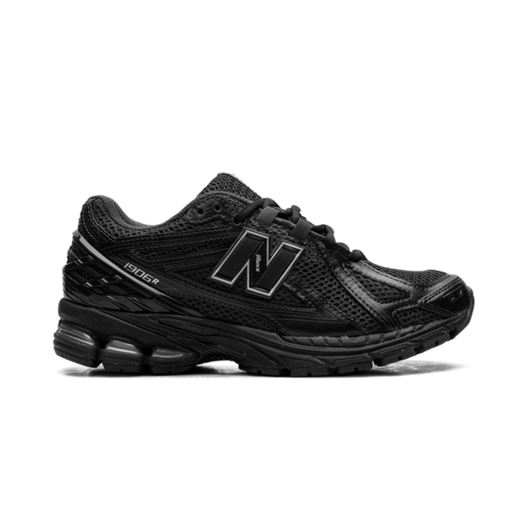 New Balance 1906R „Black Metallic“
