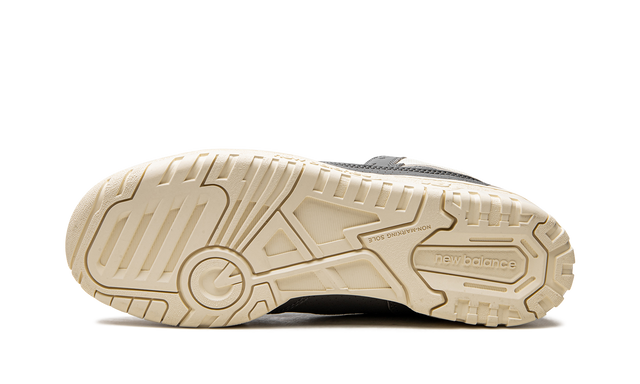New Balance 650R Aime Leon Dore Grau