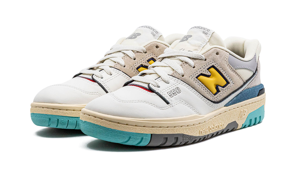 New Balance 550 Sea Salt Gelb