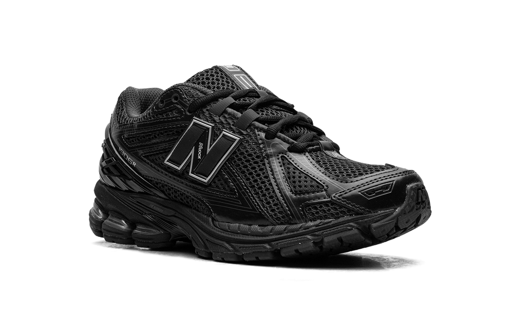 New Balance 1906R „Black Metallic“