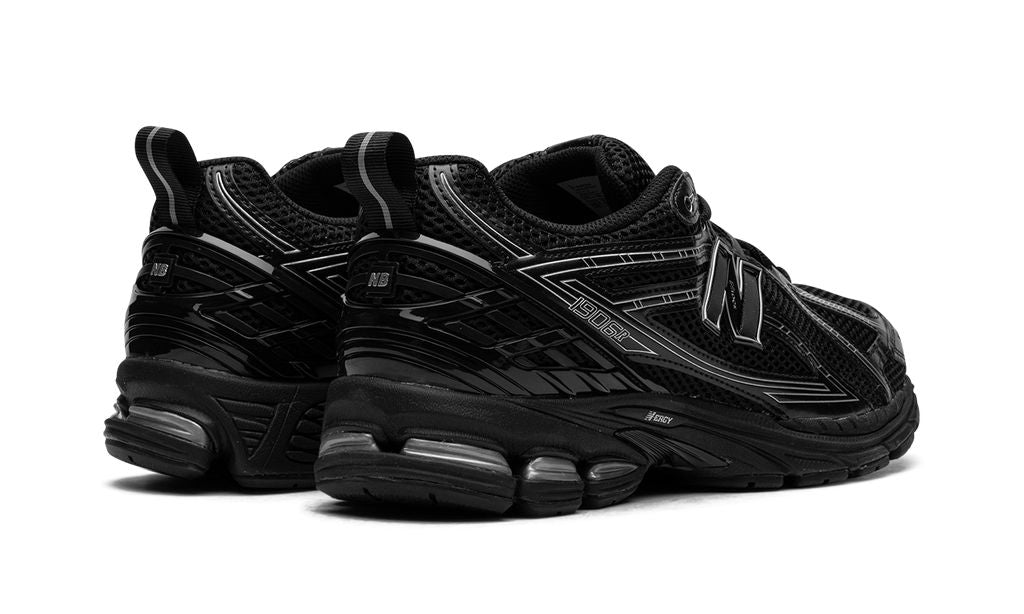 New Balance 1906R "Schwarz/Silber