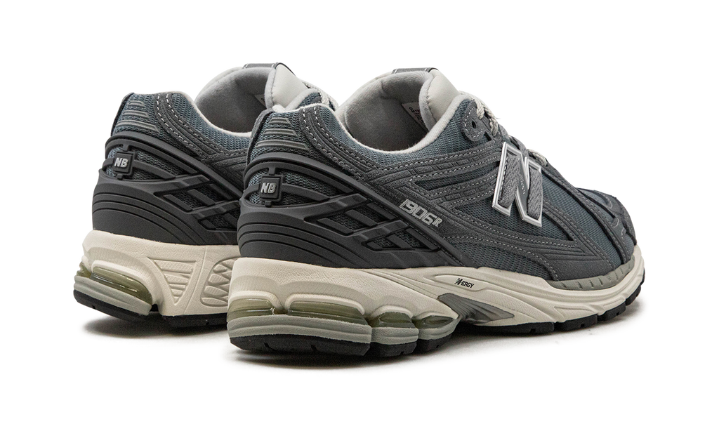 New Balance 1906R „TITANIUM“