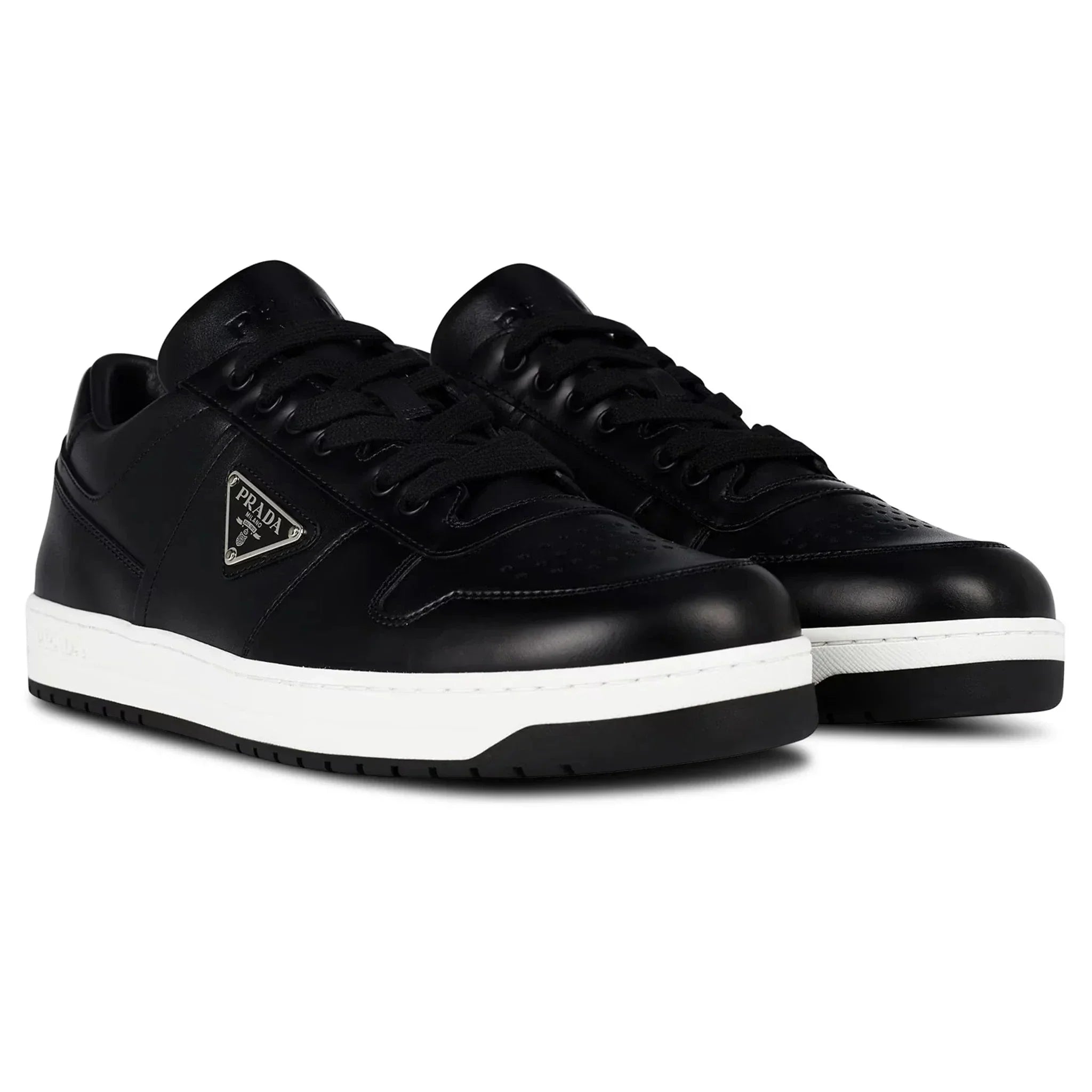 Prada Downtown Low-Top-Sneaker aus Leder in Schwarz