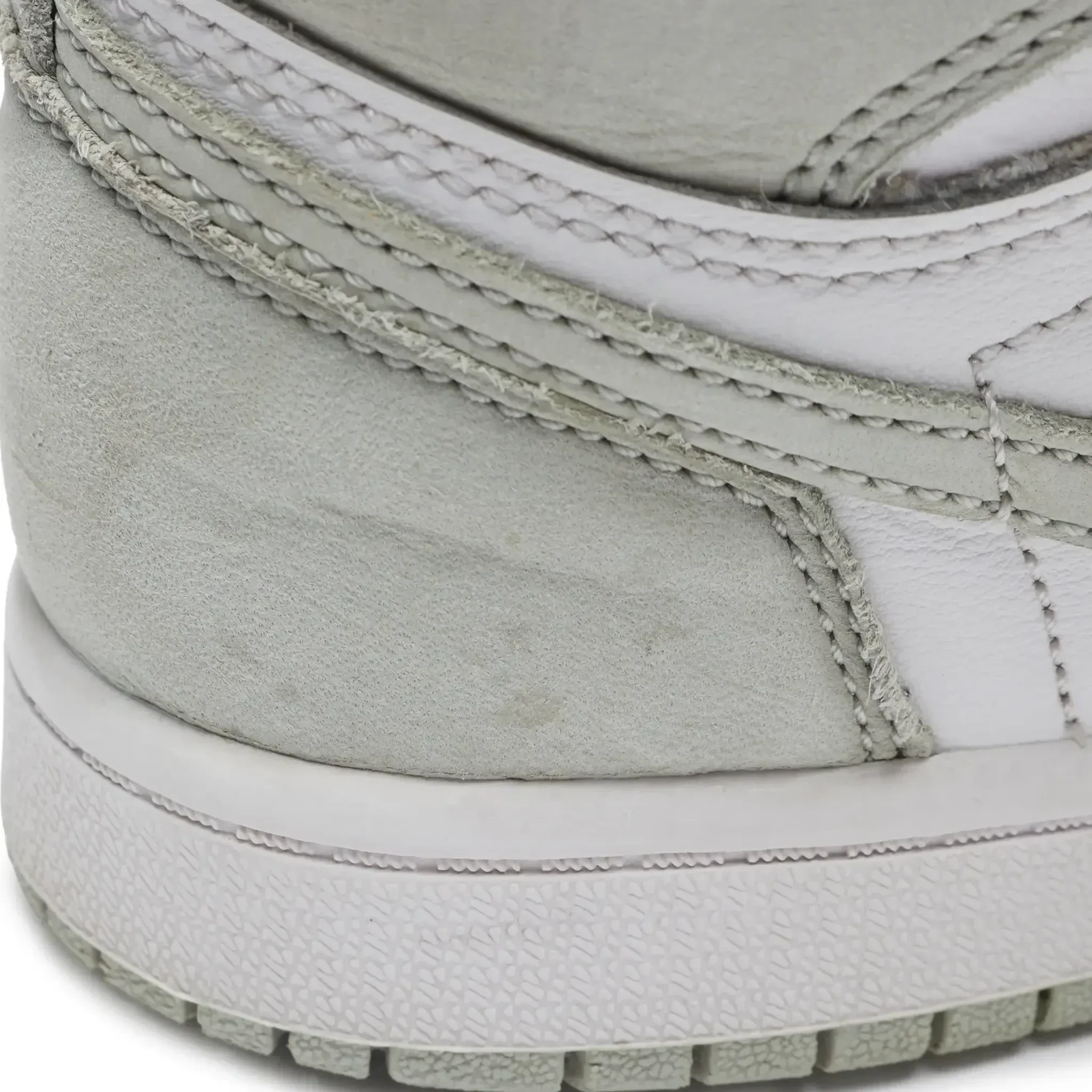 Second Hand - Air Jordan 1 Retro High OG Seafoam (PS)