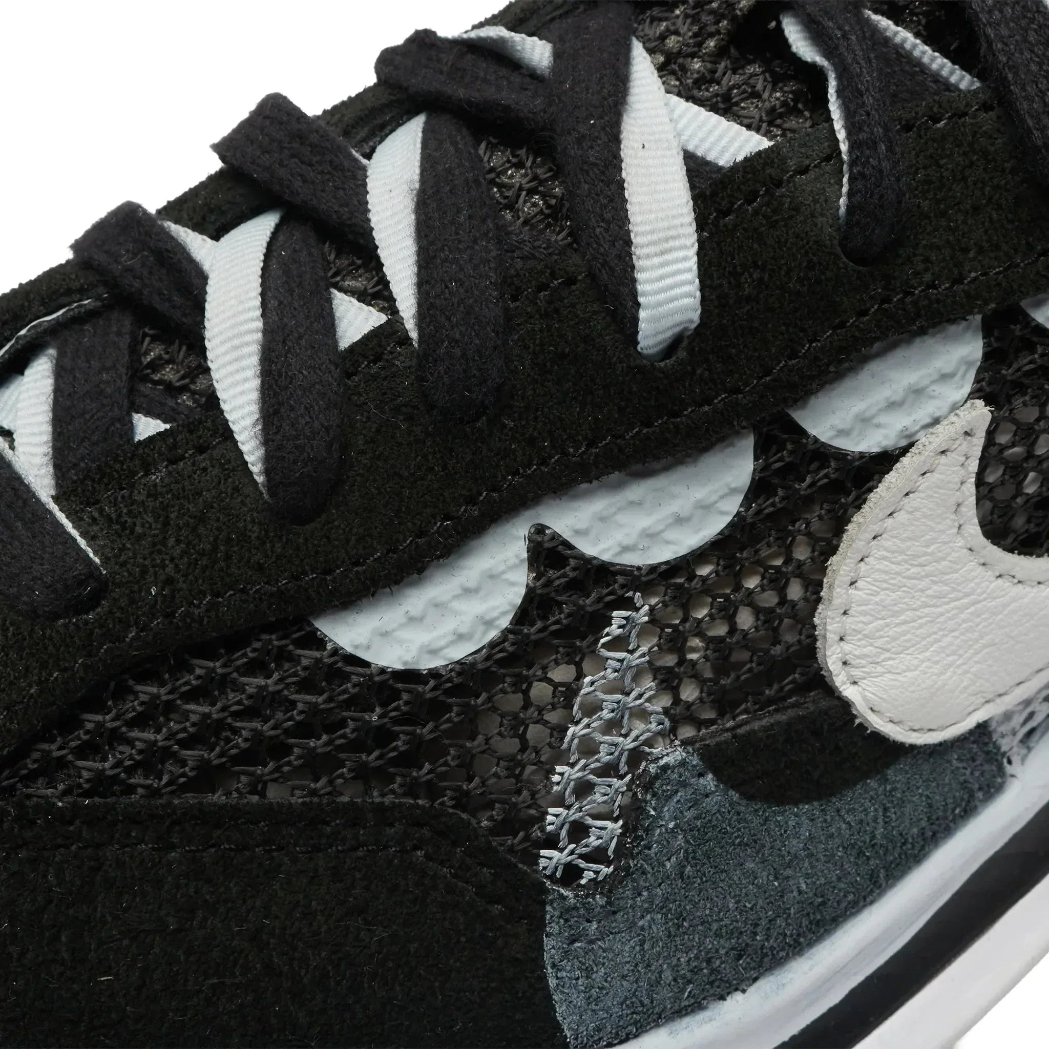 Pre-Loved - Nike x Sacai Vaporwaffle Schwarz Weiß