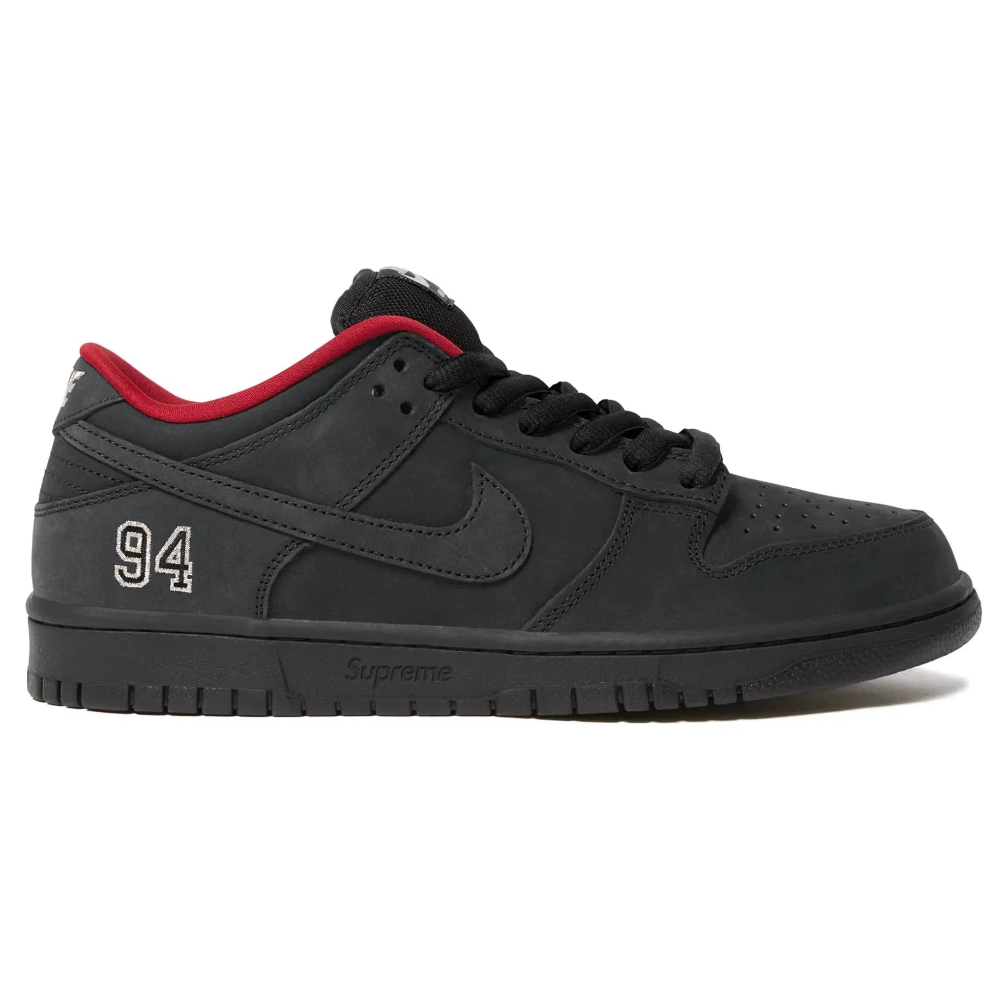 Supreme x Nike SB Dunk Low Schwarz